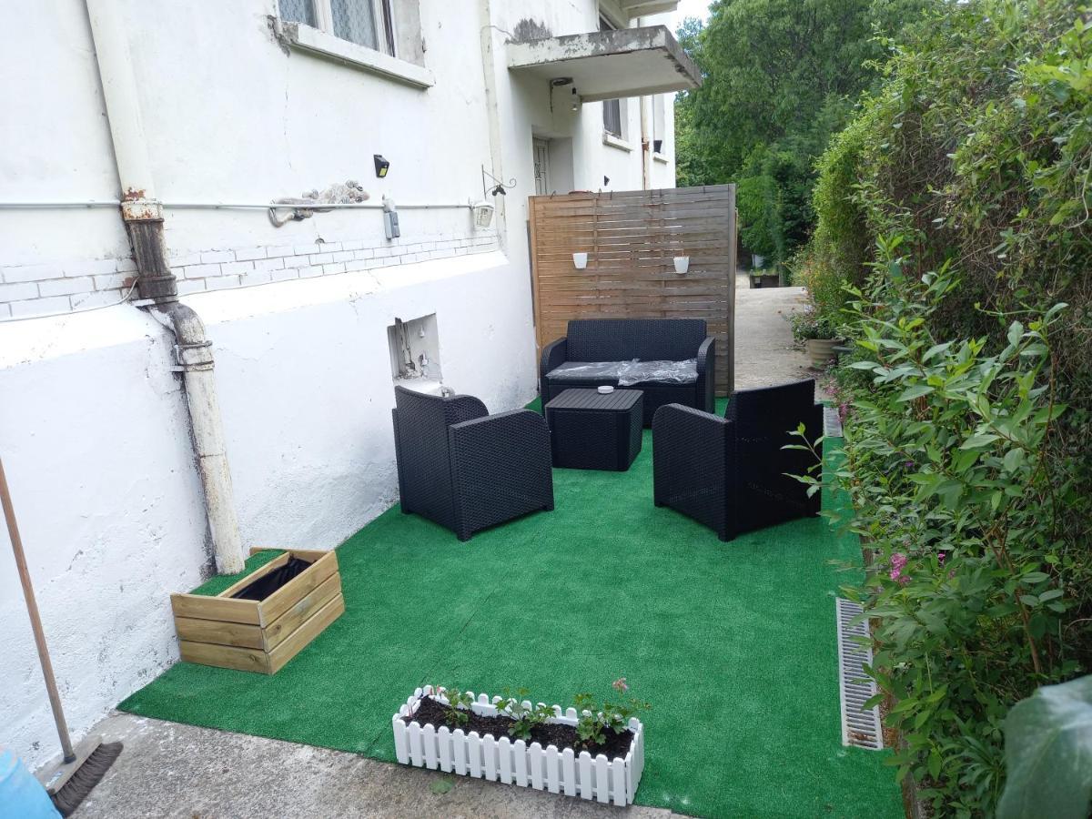 Appartement "Les Tournesols" 1Er Etage 2Ch Avec Parking A Lurs Luaran gambar